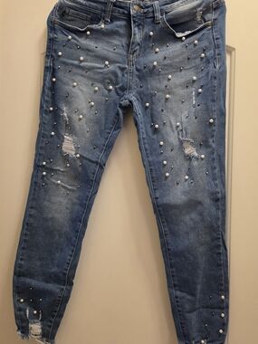 Judy Blue Light Blue Pearl-Studded Skinny Jeans